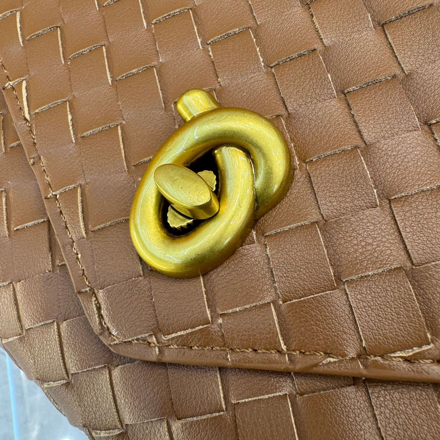 Knot Lock Leather Top Handle Bag