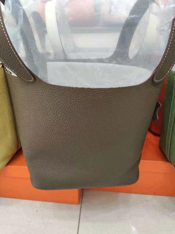 Bucket-style Handbag