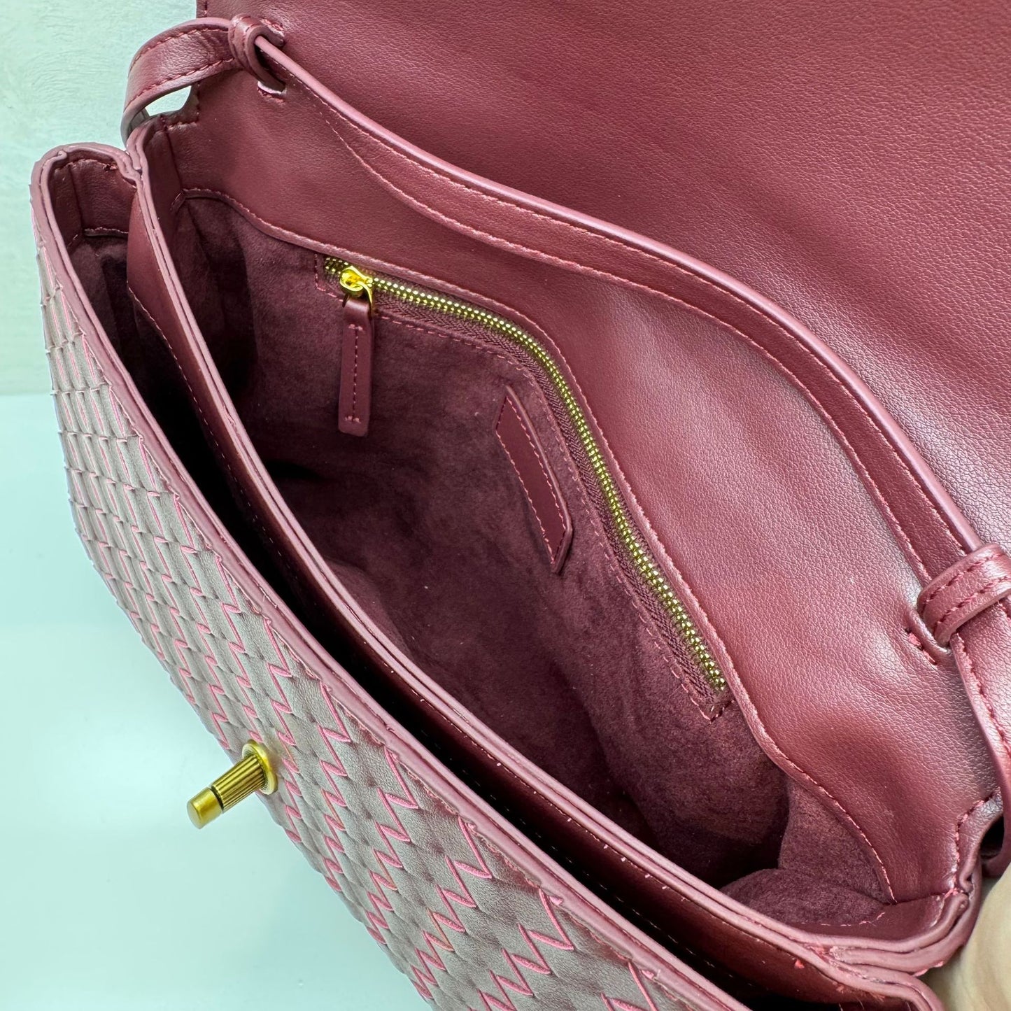 Knot Lock Leather Top Handle Bag
