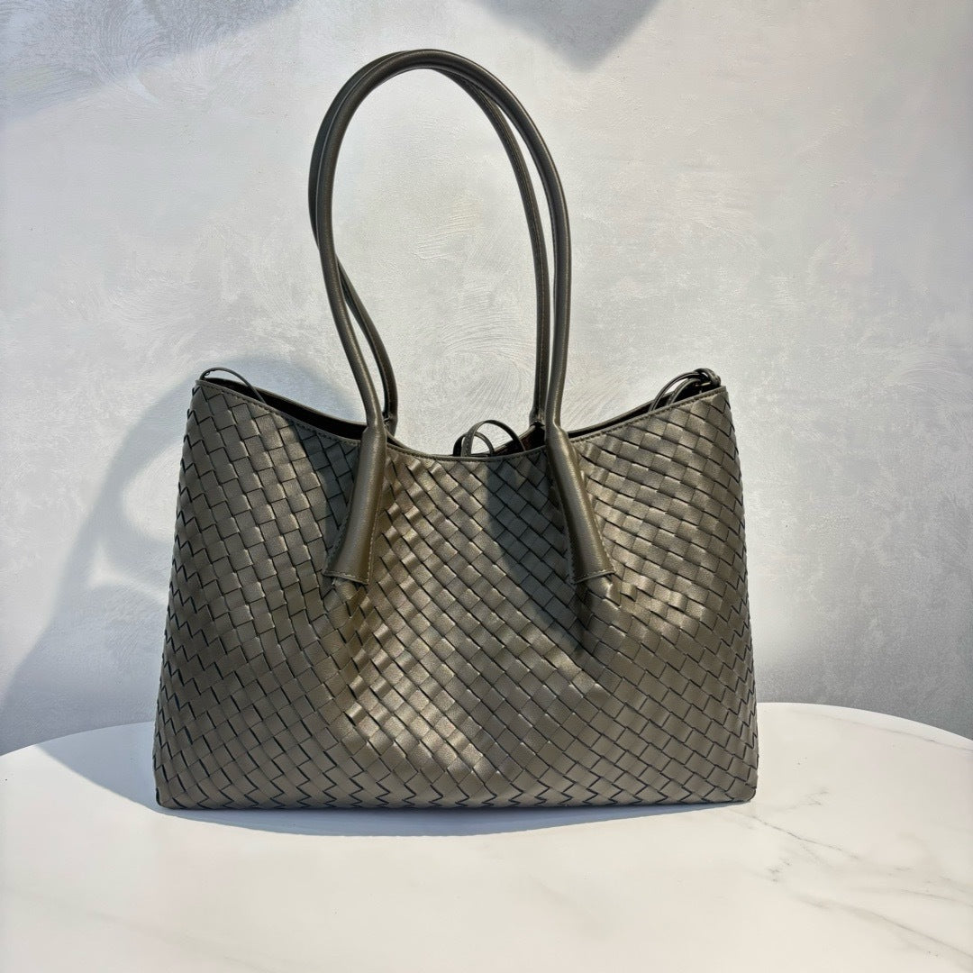 Intrecciato Weave Leather Tote Bag