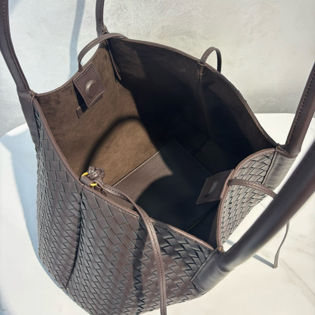 Intrecciato Weave Leather Tote Bag