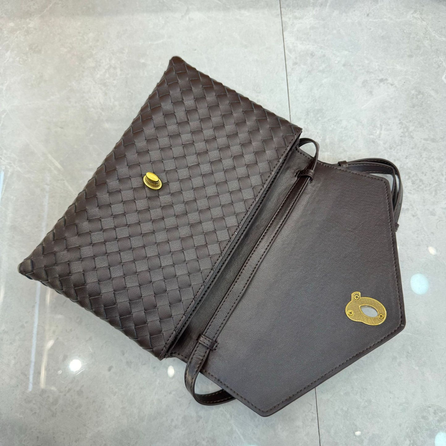 Knot Lock Leather Top Handle Bag
