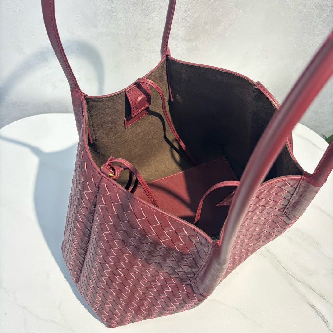 Intrecciato Weave Leather Tote Bag