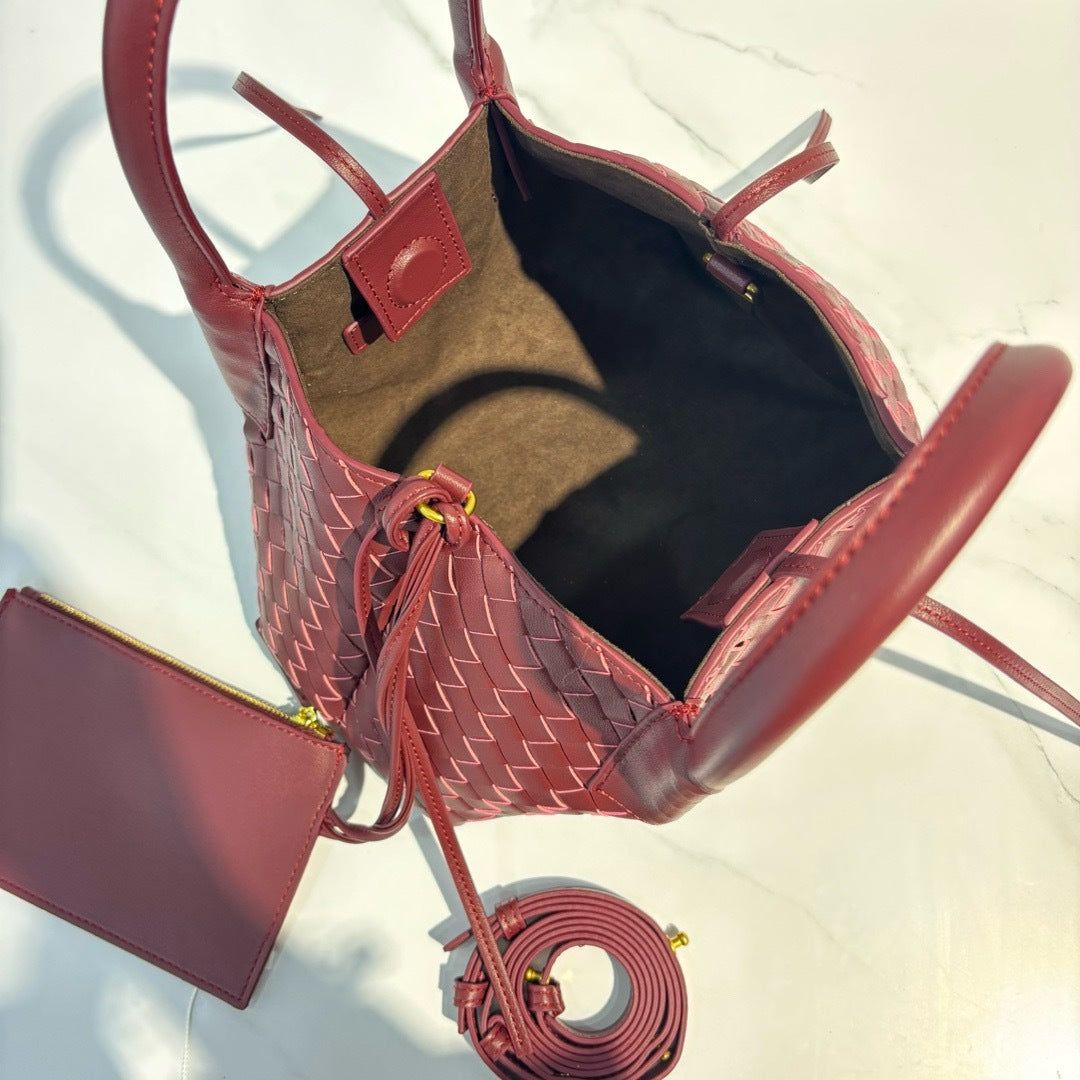 Intrecciato Weave Leather Tote Bag